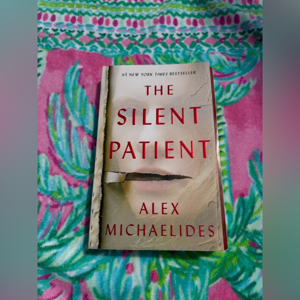 The Silent Patient by Alex Michaelides